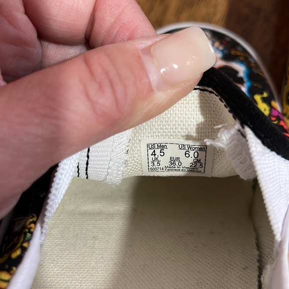 Vans - Picture 4 of 4